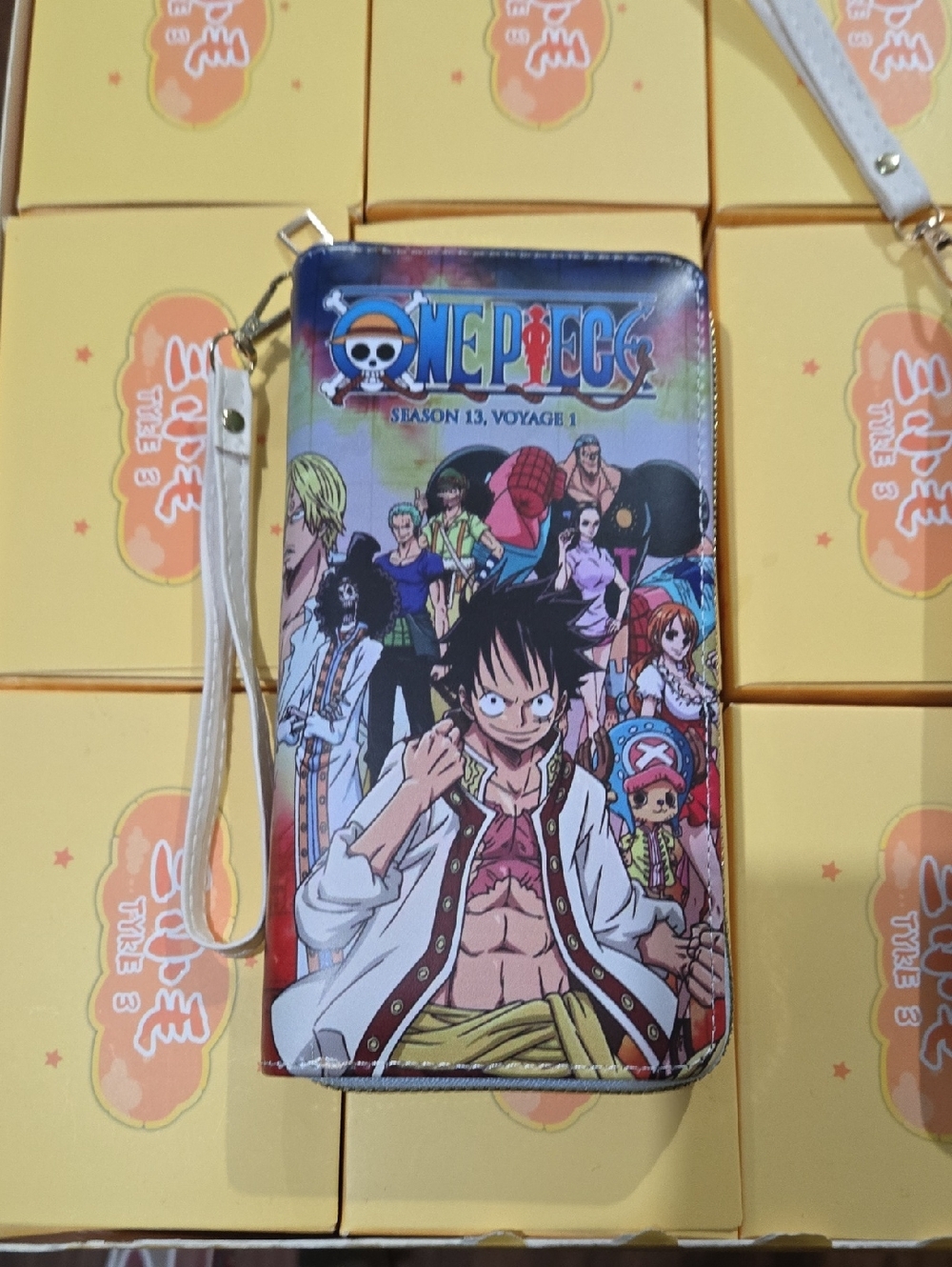 One Piece Printed Wristlet Wallet in Multicolor